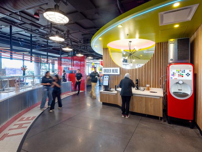 The Junction dining area at CU Denver