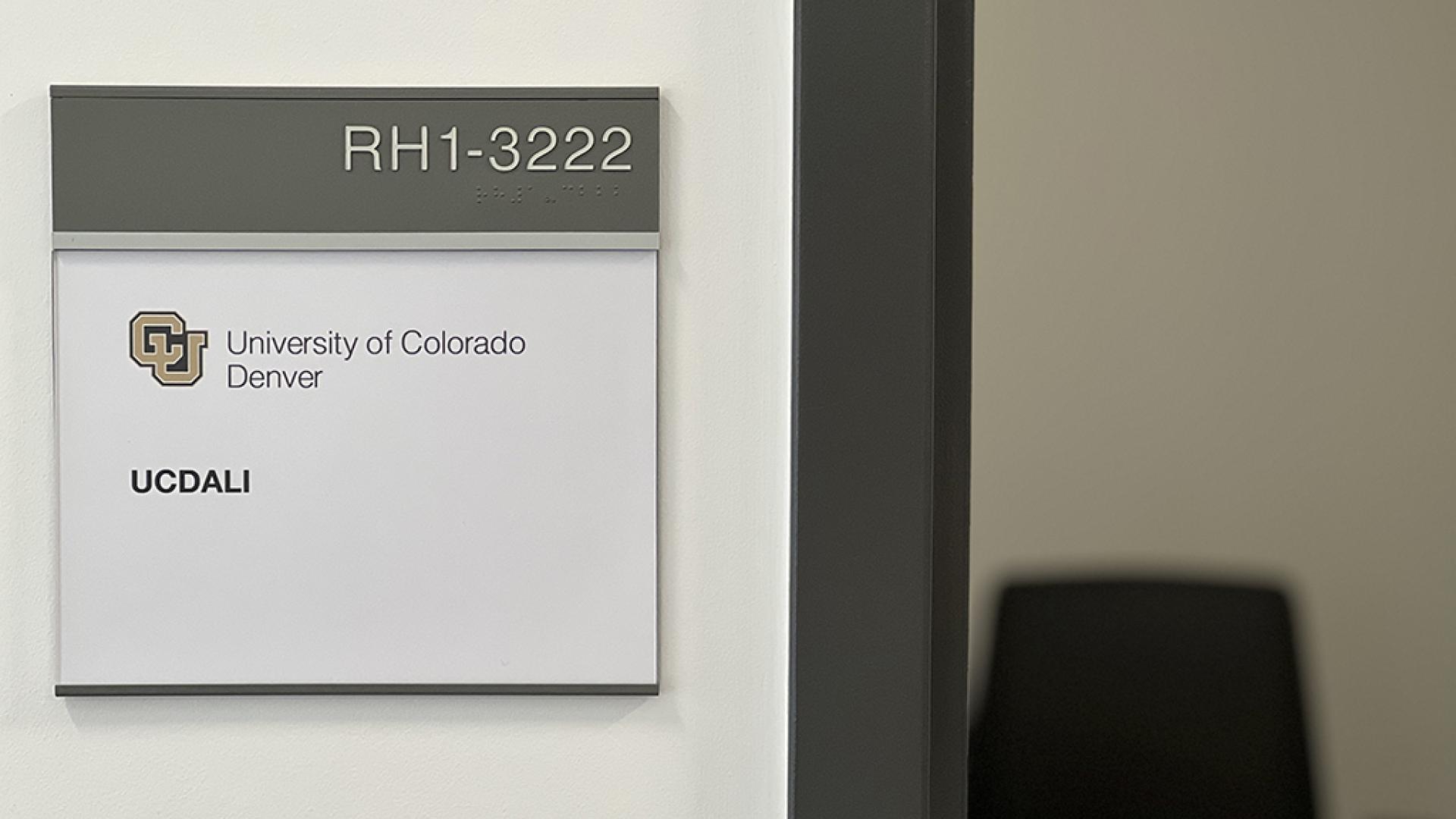 UCDALI Door sign, RH1-3222