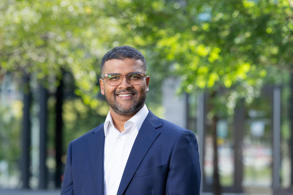 Nishan Bandaranayake Headshot